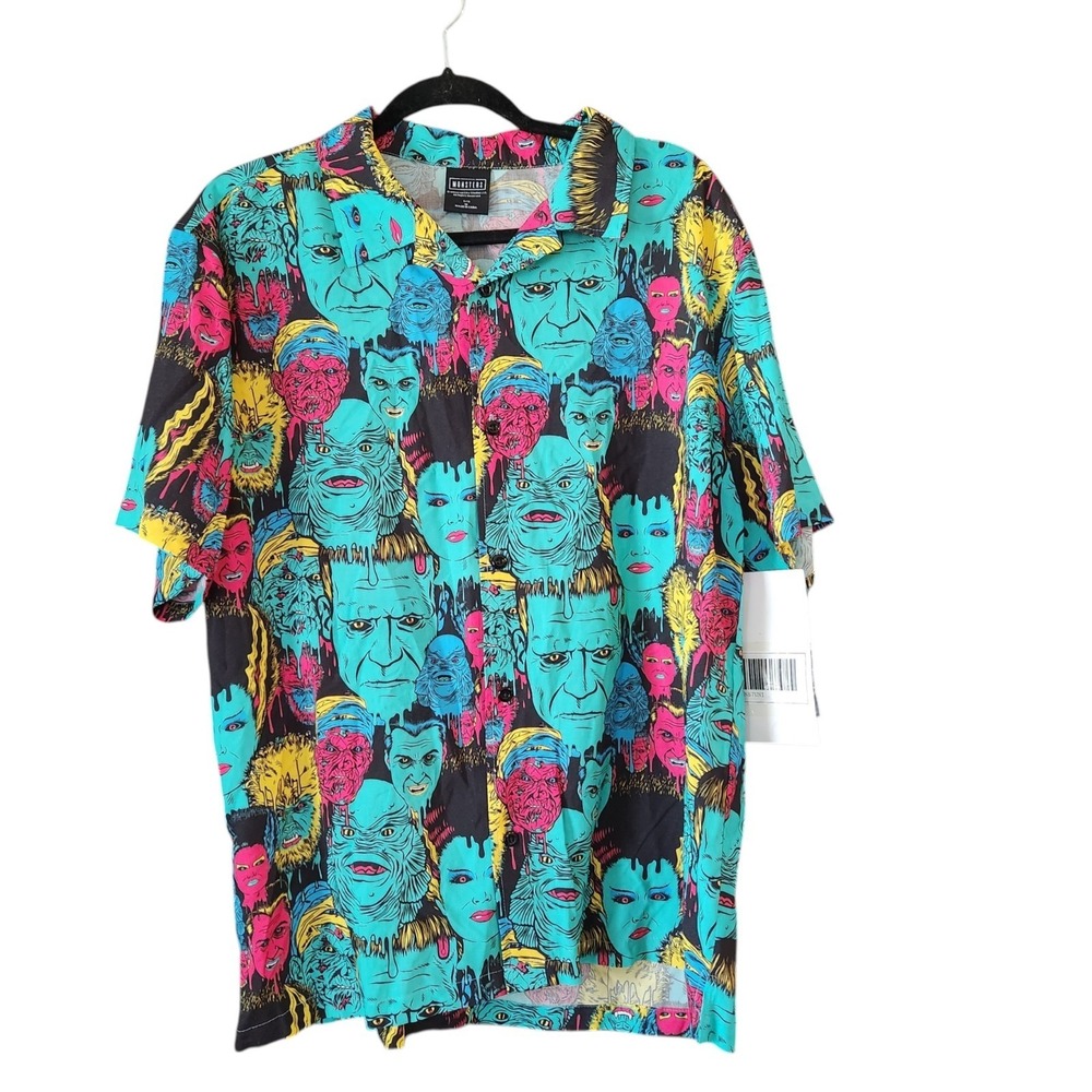 Unique Universal Studios Monsters Mash Up‎ button up shirt size Small NEW Sample